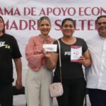 Entrega Estrella Palacios apoyos económicos a 200 madres solteras de las zonas urbana y rural de Mazatlán